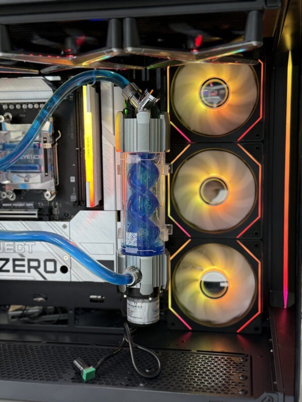 Gaming Pc Water Cooled, Amd ryzen 7 7800X3D,Msi Pro B650 Zero Project,64GB DDR5,1TB Nvme Ssd,Nvidia Geforce Rtx 5070 12Gb, Computer