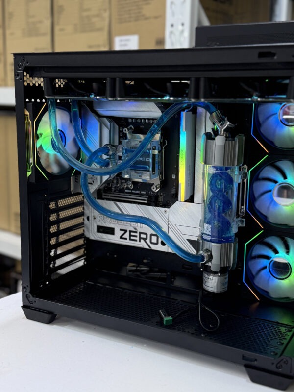Gaming Pc Water Cooled, Amd ryzen 7 7800X3D,Msi Pro B650 Zero Project,64GB DDR5,1TB Nvme Ssd,Nvidia Geforce Rtx 5070 12Gb, Computer