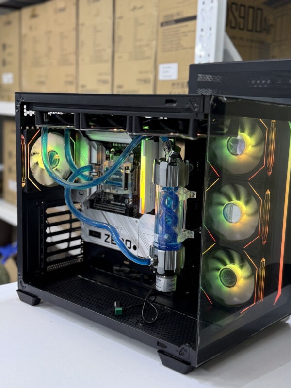 Gaming Pc Water Cooled, Amd ryzen 7 7800X3D,Msi Pro B650 Zero Project,64GB DDR5,1TB Nvme Ssd,Nvidia Geforce Rtx 5070 12Gb, Computer