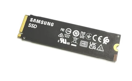 Samsung MZ-VL8512D PM9C1b 512GB Gen4 NVMe SSD Solid State Drive
